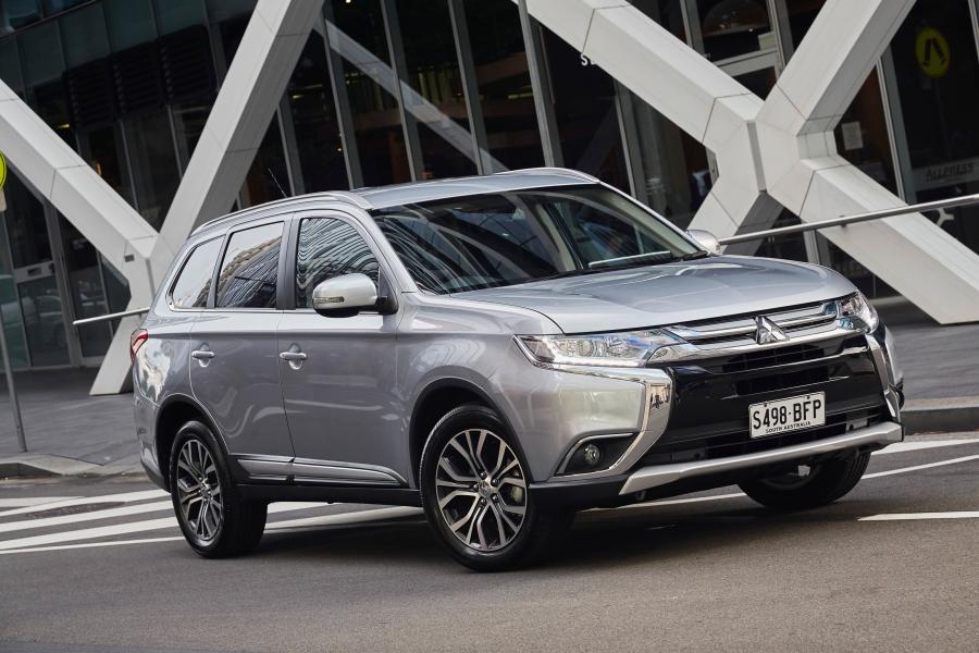  Mitsubishi Outlander 2015 года  (AU) (фото 31 из 40)